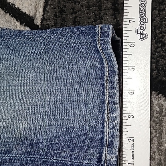 BKE REESE RHINESTONES STUDDED EMBROIDERED DENIM CAPRI JEAN - Picture 11 of 16